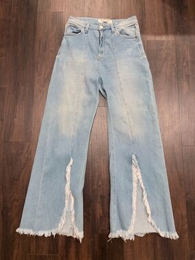 KanCan High Rise Raw Hem Split Seam Jeans Light Wash Distressed 7/27